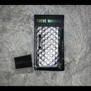 BRAND NEW Steve Madden Kate zip around wallet